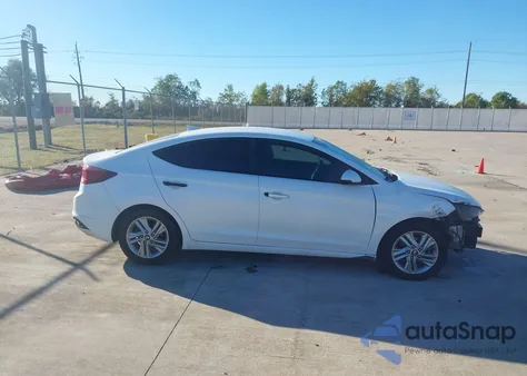 2019 Hyundai Elantra Sel from USA, damaged, VIN 5NPD84LF0KH418713